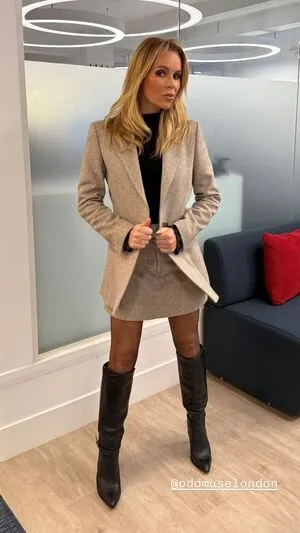 Amanda Holden OnlyFans Leaked Free Thumbnail Picture - #Q7fVrtGuNZ