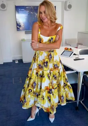 Amanda Holden OnlyFans Leaked Free Thumbnail Picture - #R9jiZ1YNhO