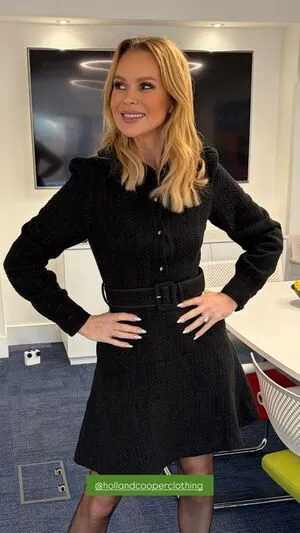 Amanda Holden OnlyFans Leaked Free Thumbnail Picture - #X8KtxN50WQ