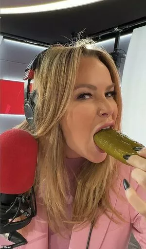 Amanda Holden OnlyFans Leaked Free Thumbnail Picture - #XGoTzlf01l