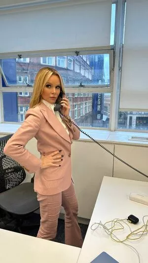 Amanda Holden OnlyFans Leaked Free Thumbnail Picture - #XW9rGoazga
