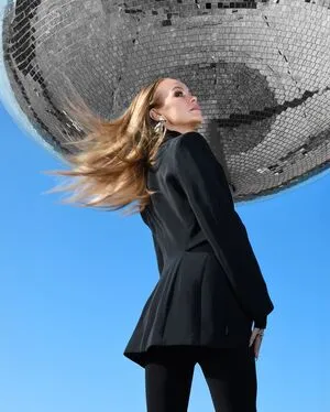 Amanda Holden OnlyFans Leaked Free Thumbnail Picture - #Zj91yRIrAE