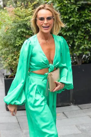 Amanda Holden OnlyFans Leaked Free Thumbnail Picture - #er93XdSUnn