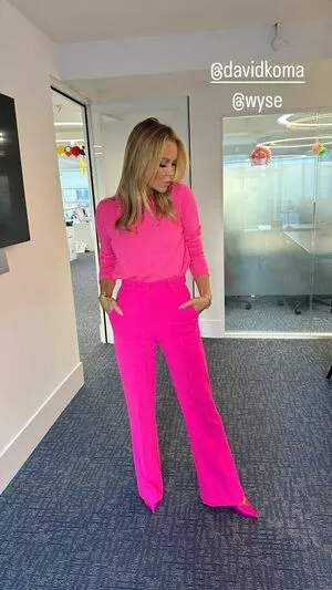 Amanda Holden OnlyFans Leaked Free Thumbnail Picture - #g07RBw5PEu