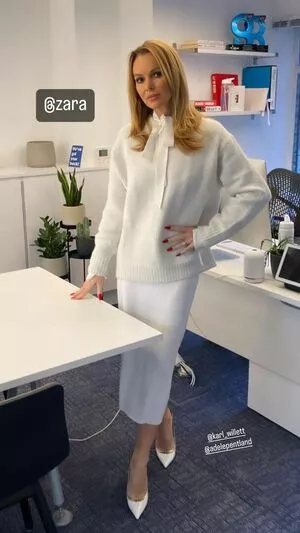 Amanda Holden OnlyFans Leaked Free Thumbnail Picture - #gkijgwWpqp