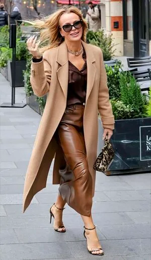 Amanda Holden OnlyFans Leaked Free Thumbnail Picture - #hAintOucR3