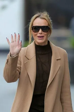 Amanda Holden OnlyFans Leaked Free Thumbnail Picture - #i2t4kpVoTY