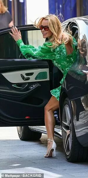 Amanda Holden OnlyFans Leaked Free Thumbnail Picture - #qjDZdEZ3yM