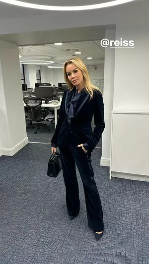Amanda Holden OnlyFans Leaked Free Thumbnail Picture - #s92Ap8mpEn