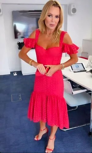 Amanda Holden OnlyFans Leaked Free Thumbnail Picture - #tYarj3db4C