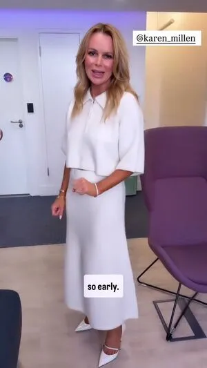 Amanda Holden OnlyFans Leaked Free Thumbnail Picture - #uCGId72ofa