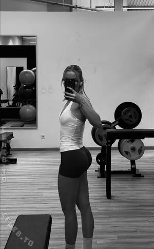 Amanda Kirk850 OnlyFans Leaked Free Thumbnail Picture - #s19MBzsp0M