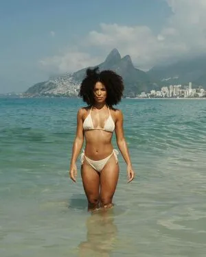 Amanda Mendes OnlyFans Leaked Free Thumbnail Picture - #2V0VfXAPf8