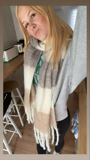 Amanda Roy04 OnlyFans Leaked Free Thumbnail Picture - #Vf3mPID7sx