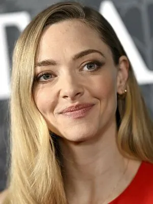 Amanda Seyfried OnlyFans Leaked Free Thumbnail Picture - #0Mvp97LXOc