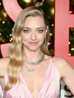 Amanda Seyfried OnlyFans Leaked Free Thumbnail Picture - #2I09yHkTXS