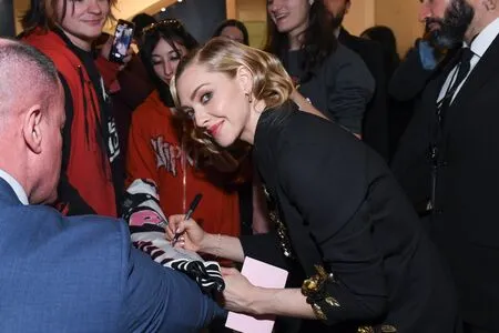 Amanda Seyfried OnlyFans Leaked Free Thumbnail Picture - #58mFj27d3n
