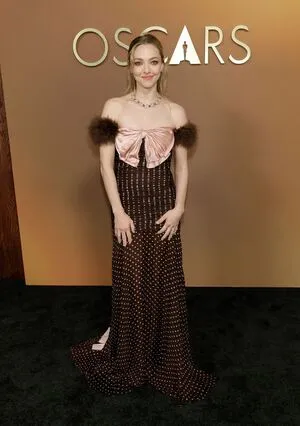 Amanda Seyfried OnlyFans Leaked Free Thumbnail Picture - #5UAmcaS6t7