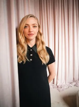 Amanda Seyfried OnlyFans Leaked Free Thumbnail Picture - #5w3ldX3AMY