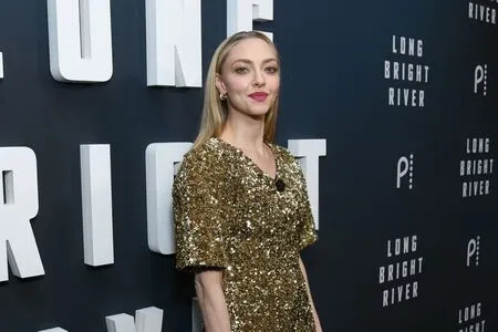 Amanda Seyfried OnlyFans Leaked Free Thumbnail Picture - #6ELJrwVFOX