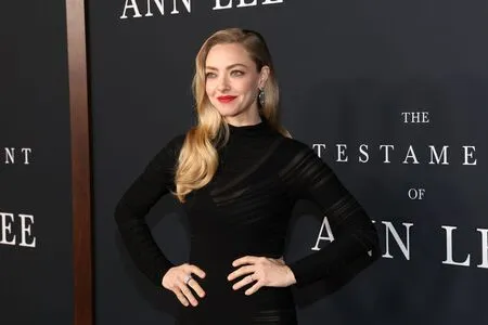 Amanda Seyfried OnlyFans Leaked Free Thumbnail Picture - #7jWb7Wet5z