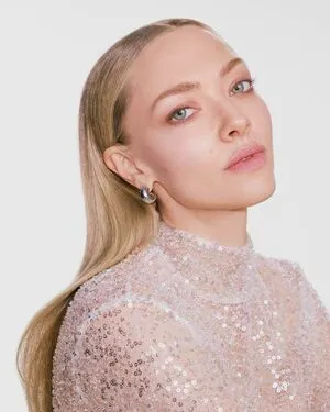 Amanda Seyfried OnlyFans Leaked Free Thumbnail Picture - #9F1h32o7Jj