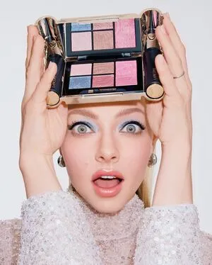 Amanda Seyfried OnlyFans Leaked Free Thumbnail Picture - #9xiUUGUp6w