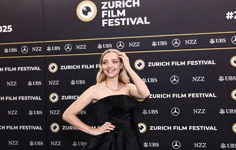 Amanda Seyfried OnlyFans Leaked Free Thumbnail Picture - #C9C67Nsd1K