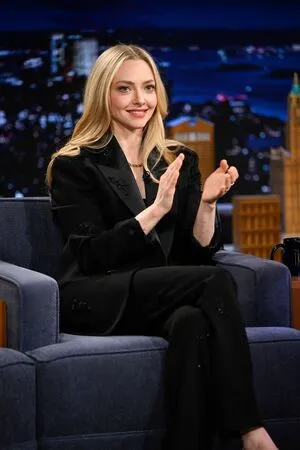 Amanda Seyfried OnlyFans Leaked Free Thumbnail Picture - #GHb6a79l0x