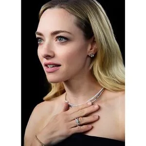 Amanda Seyfried OnlyFans Leaked Free Thumbnail Picture - #HhA7UVfrrX