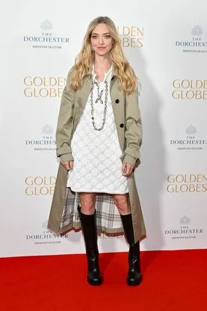 Amanda Seyfried OnlyFans Leaked Free Thumbnail Picture - #JDqBuV3U5E