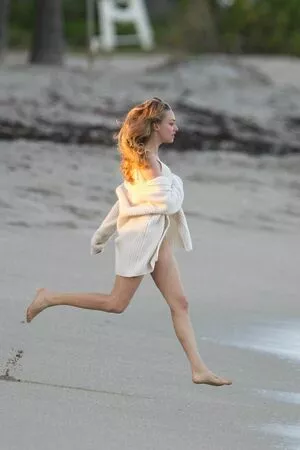 Amanda Seyfried OnlyFans Leaked Free Thumbnail Picture - #KvG5WH6Izl