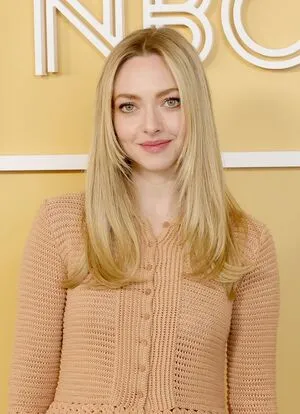 Amanda Seyfried OnlyFans Leaked Free Thumbnail Picture - #NbkoE3EW9E