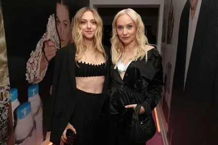 Amanda Seyfried OnlyFans Leaked Free Thumbnail Picture - #PMcEMqjOLF