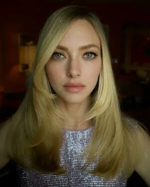Amanda Seyfried OnlyFans Leaked Free Thumbnail Picture - #Qx00Srypzb