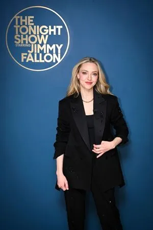 Amanda Seyfried OnlyFans Leaked Free Thumbnail Picture - #Rkql8yivG8