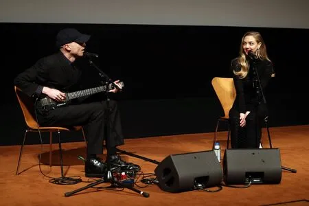 Amanda Seyfried OnlyFans Leaked Free Thumbnail Picture - #SlPd3zuEVk