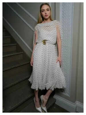 Amanda Seyfried OnlyFans Leaked Free Thumbnail Picture - #UbyMzHdBz5