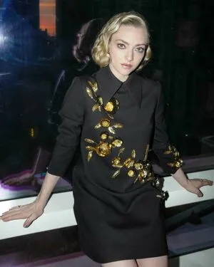Amanda Seyfried OnlyFans Leaked Free Thumbnail Picture - #Um6FVGBmPe