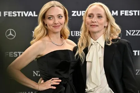 Amanda Seyfried OnlyFans Leaked Free Thumbnail Picture - #WSr3ePEgF8