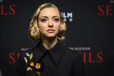 Amanda Seyfried OnlyFans Leaked Free Thumbnail Picture - #XSVAgdUUoW