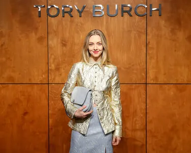 Amanda Seyfried OnlyFans Leaked Free Thumbnail Picture - #Z54gYRWTxr