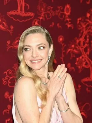 Amanda Seyfried OnlyFans Leaked Free Thumbnail Picture - #ajbY9L5HT7