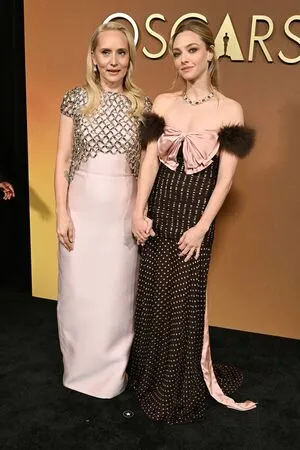 Amanda Seyfried OnlyFans Leaked Free Thumbnail Picture - #bSbuUZcCSB