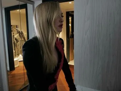 Amanda Seyfried OnlyFans Leaked Free Thumbnail Picture - #gv1tDNxPUm