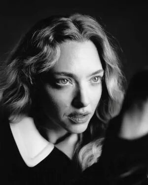 Amanda Seyfried OnlyFans Leaked Free Thumbnail Picture - #hepMDgbEF1