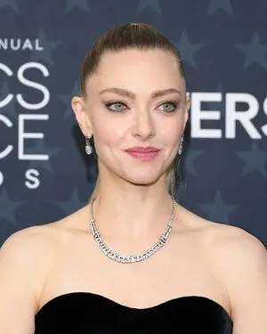 Amanda Seyfried OnlyFans Leaked Free Thumbnail Picture - #i6dDHVYAUn