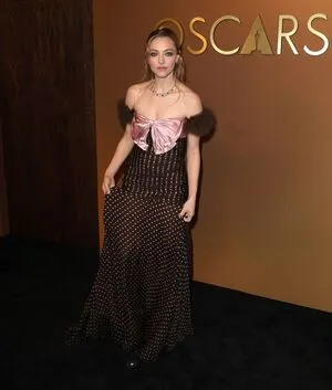 Amanda Seyfried OnlyFans Leaked Free Thumbnail Picture - #kVHm5wtppE