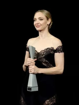 Amanda Seyfried OnlyFans Leaked Free Thumbnail Picture - #lzXjzSlwCg
