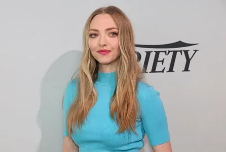 Amanda Seyfried OnlyFans Leaked Free Thumbnail Picture - #nCNtextJf5